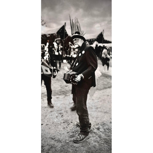 Mandi Collingridge - mummer / PAF3843
