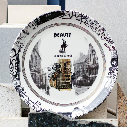 Beauty is in the Street Large Charger