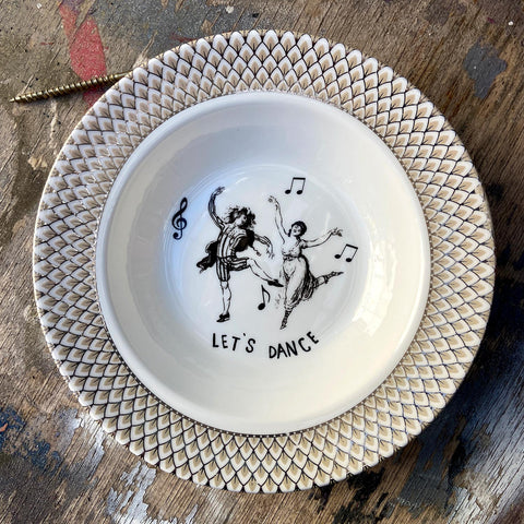 Bunny Cow Vintage Dinner Plate
