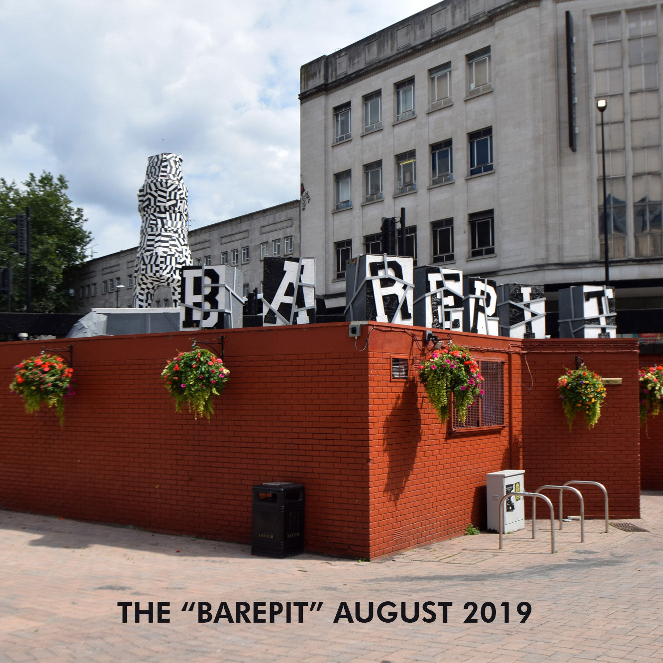 Bearpit Commemorative Mug